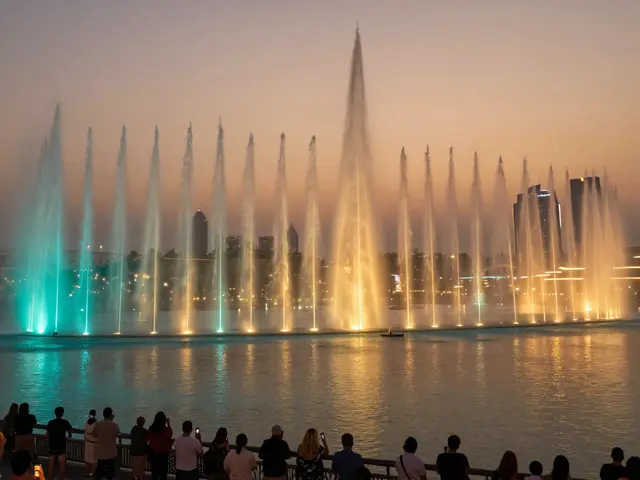 Top 10 Must-Visit Attractions at Dubai Mall for First-Time Visitors