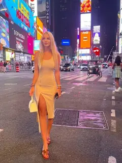 Agnes escort in Dubai