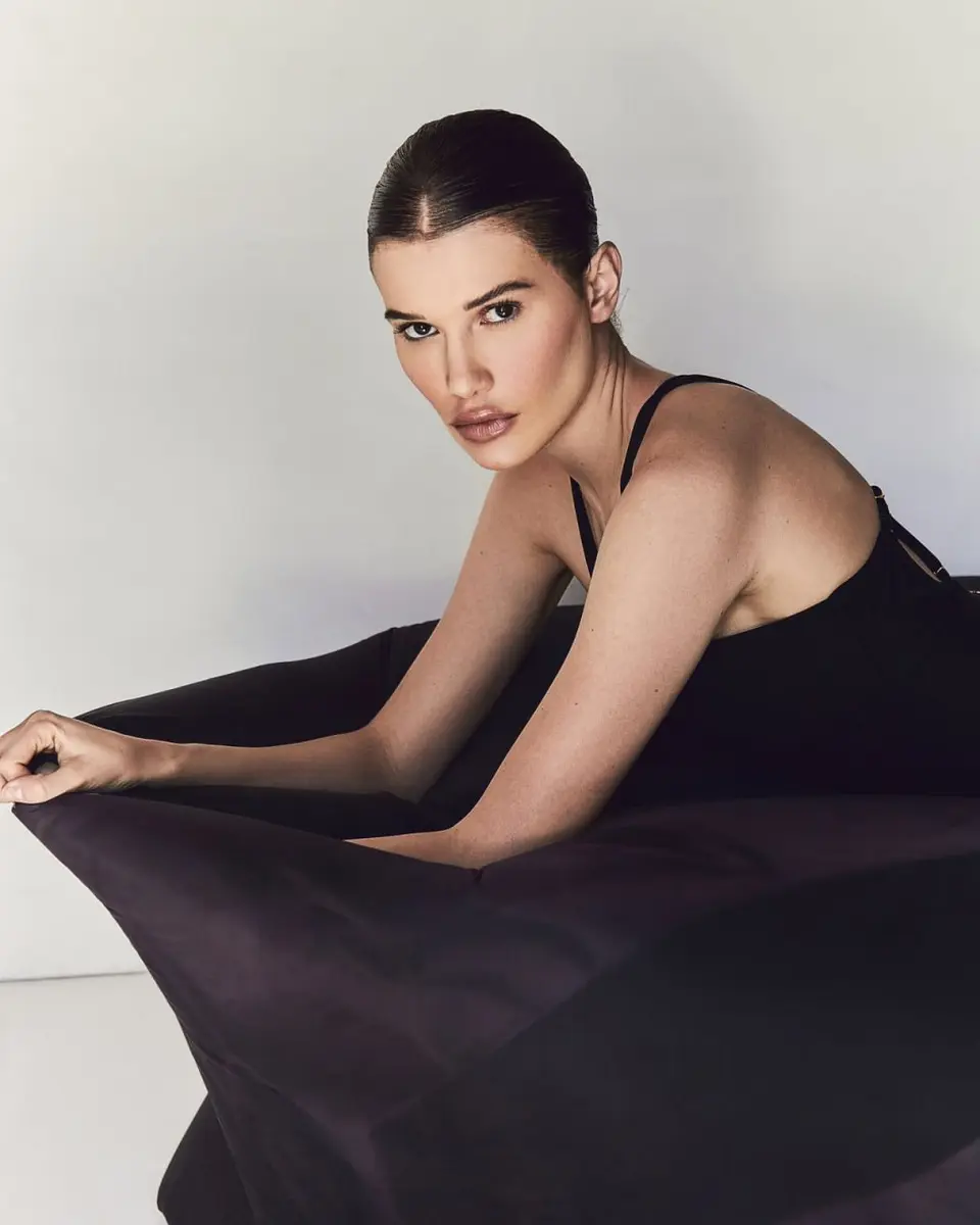 Angelica escort in Dubai