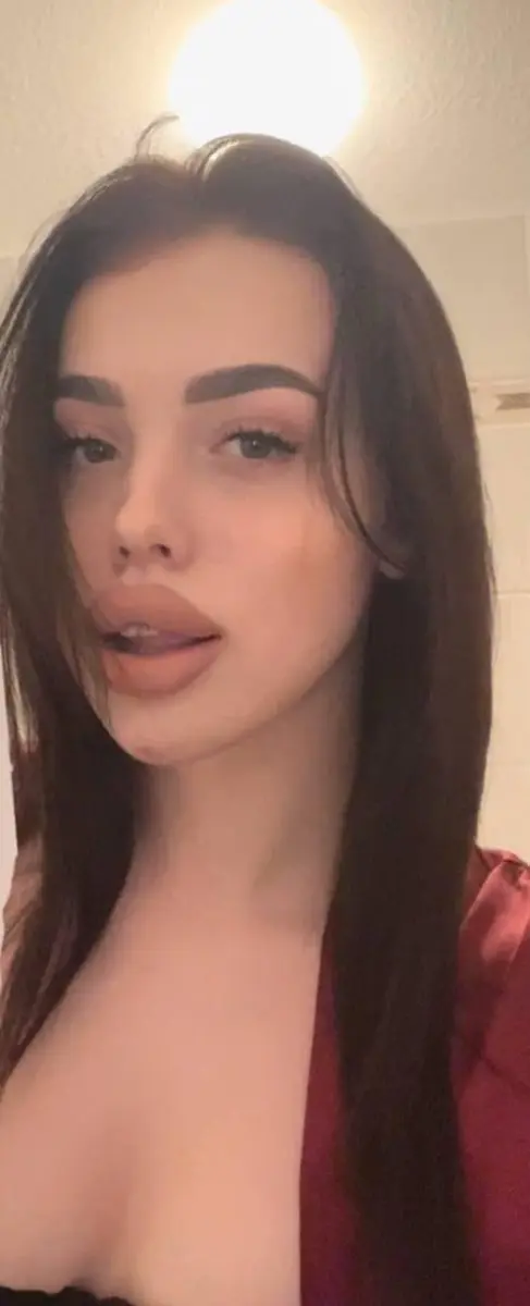 Clara escort in Dubai