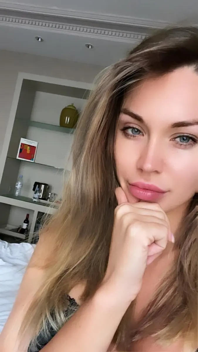 DANA escort in Dubai