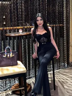 EMILY escort in Dubai