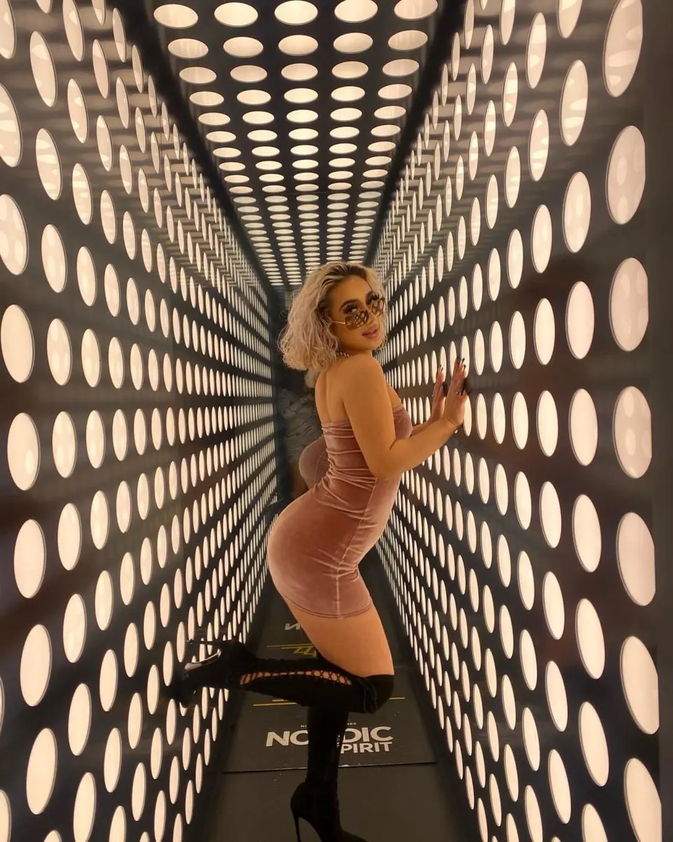 Kiki escort in Dubai