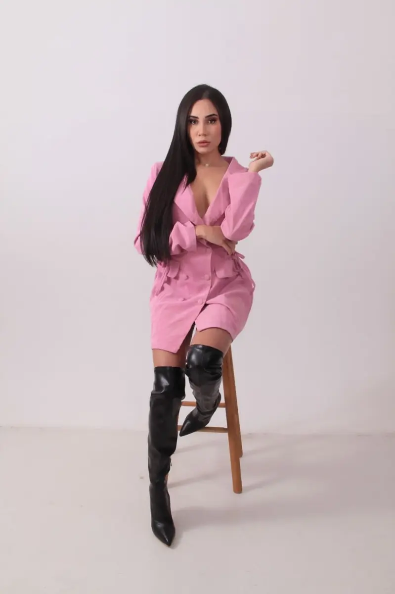 Layla escort in Dubai