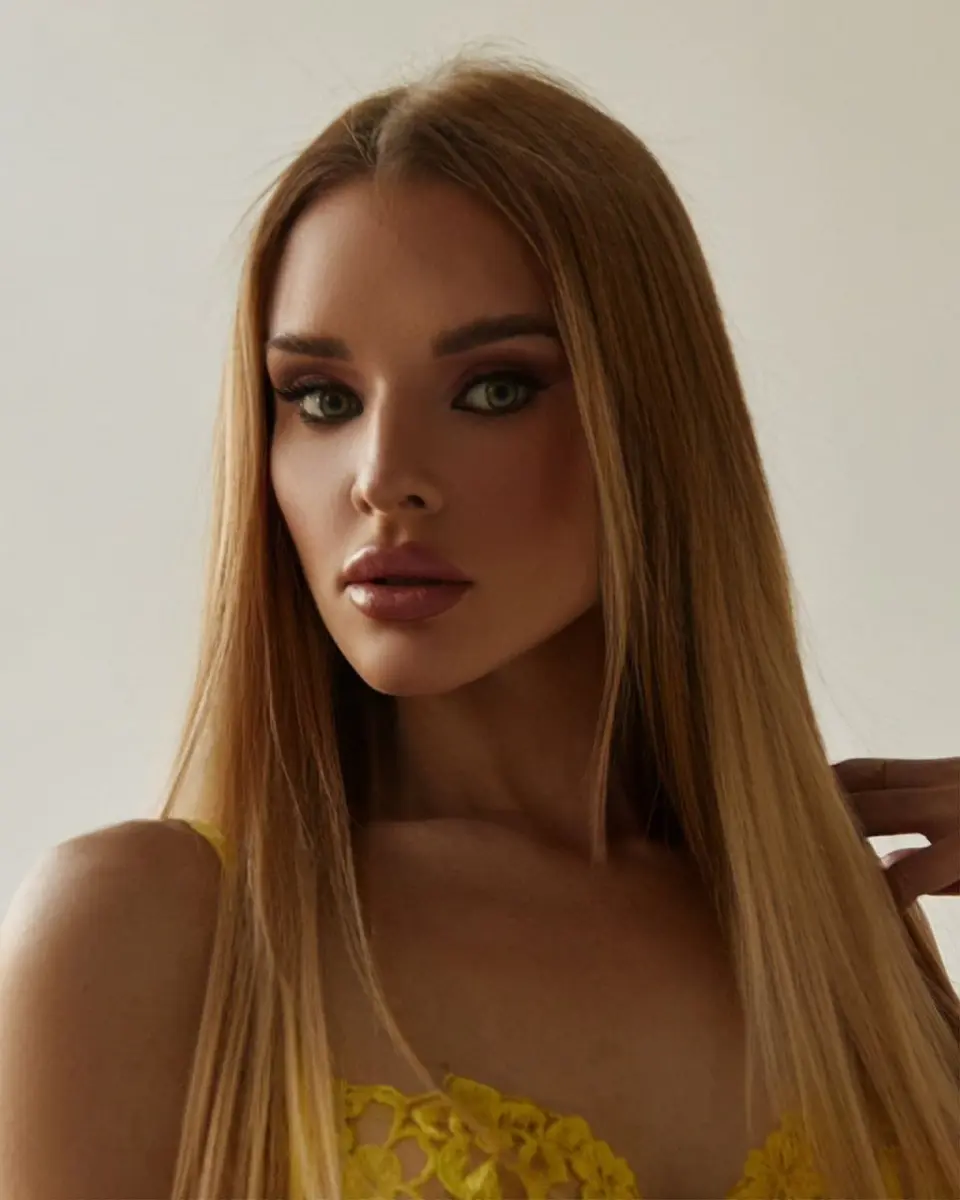 Maria  escort in Dubai