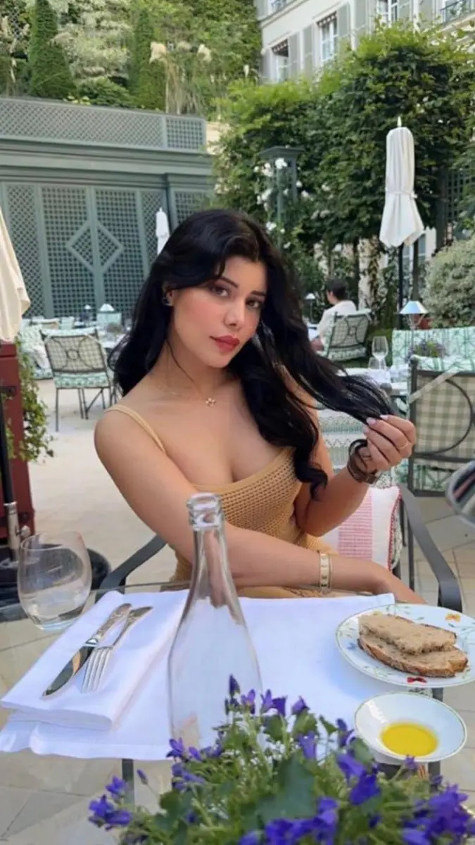 Sofia escort in Dubai