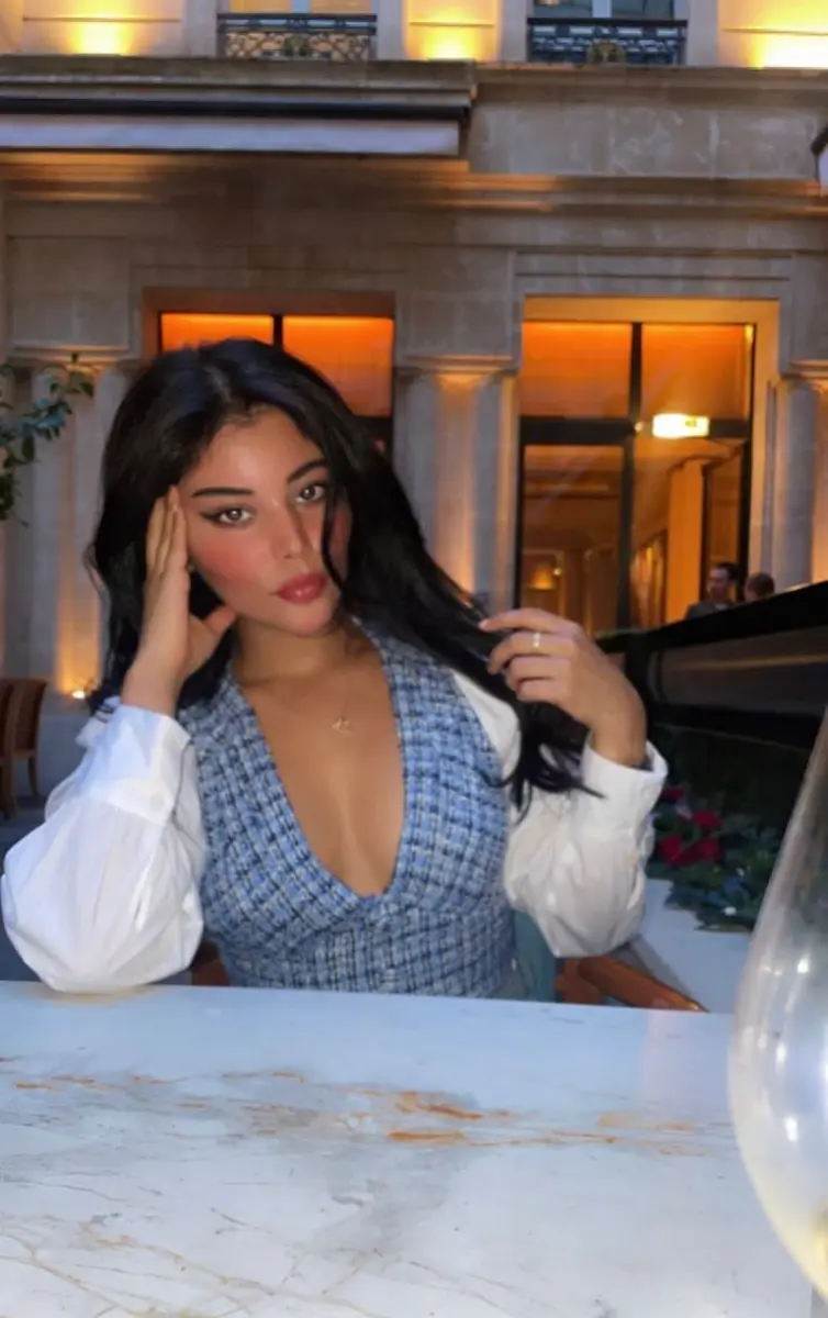 Sophia escort in Dubai